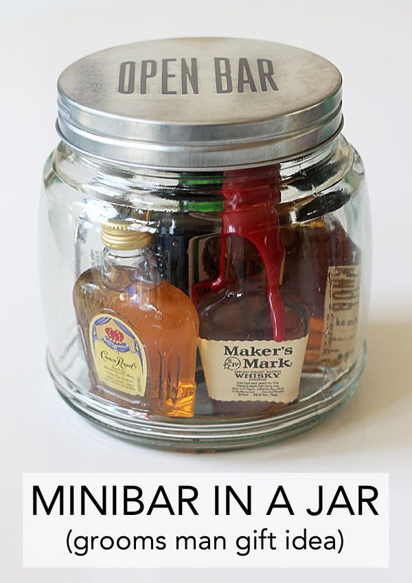 minibar in a jar (an easy gift idea)