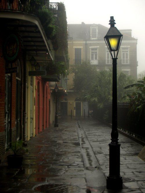 Pirate’s Alley in the French Quarter, New Orleans. Oh how I live New Orleans
