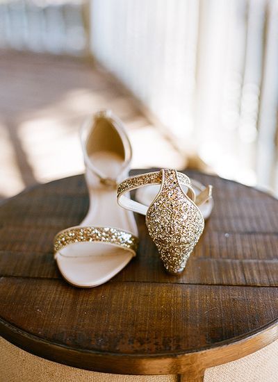 Cutest Flat Wedding Shoes for the Love of Comfort and Style – Shoes: J. Crew | Photography: Melissa Schollaert via Southern