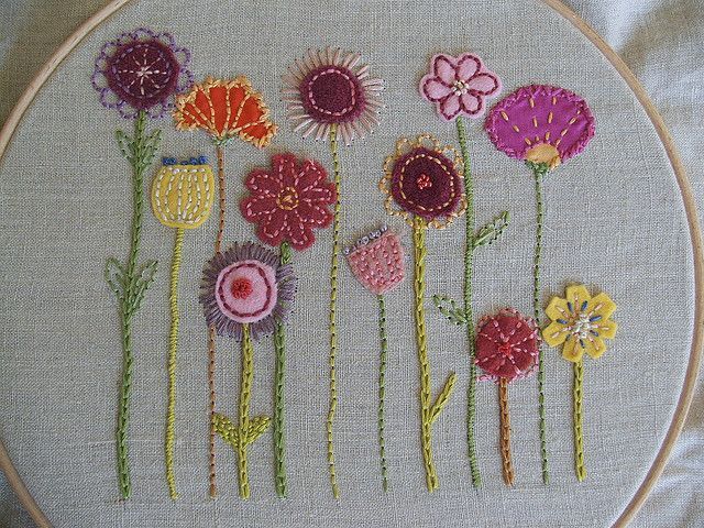 embroidered flowers ♥