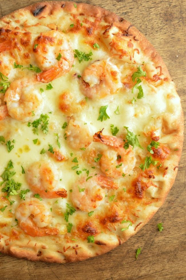 For those nights where cooking dinner doesn’t sound all that appealing. Eager to try this quick and easy shrimp scampi flatbread.