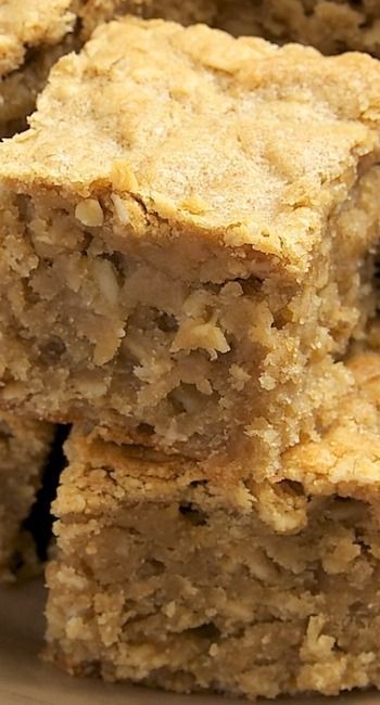 Peanut Butter Banana Bars Recipe ~ They are amazingly dense and moist. Somehow they manage to be bar, cake, and bread all at the