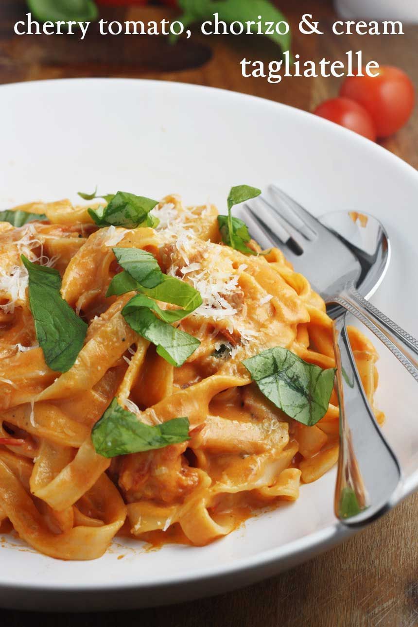 A comforting & tasty pasta in a cherry tomato, chorizo & cream sauce. Perfect for busy days!