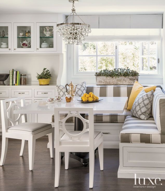 Banquette breakfast nook with removable cushions