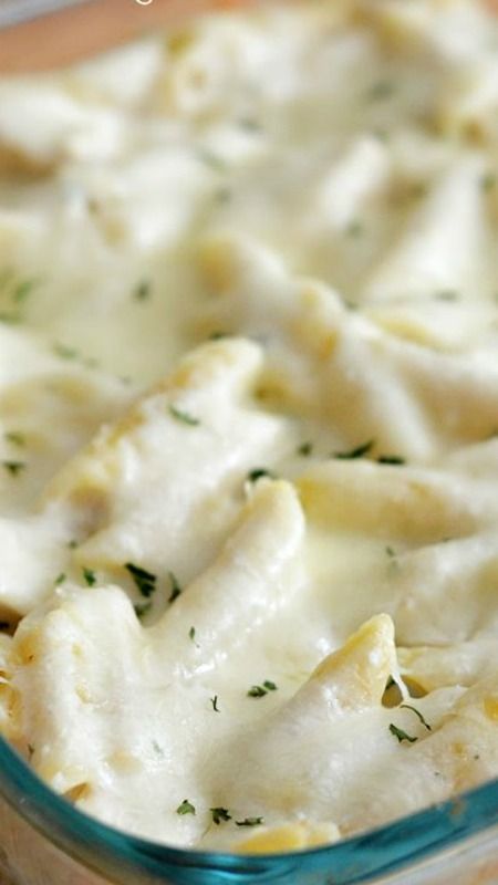 Three Cheese Chicken Alfredo Bake Recipe ~ A delicious pasta bake with chicken, Alfredo sauce and lots of cheese!