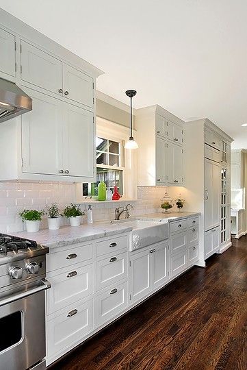 another white kitchen