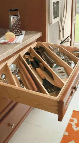 Cutlery Utensil Divider – traditional – cabinet and drawer organizers – other metro – MasterBrand Cabinets