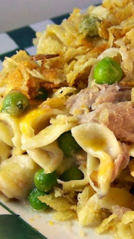 Flashback Tuna-Noodle Casserole Recipe ~ It’s not gourmet. It’s not fancy. It IS good old-fashioned comfor