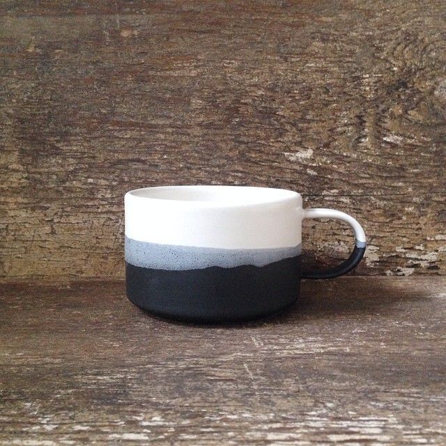 Japanese inspired ceramics – the three tones of this mug look like a landscape