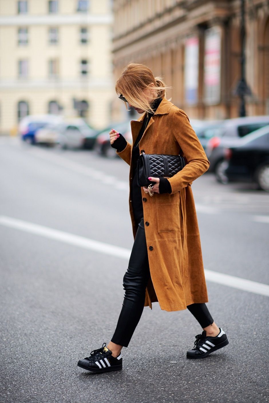 long suede coat with sneakers