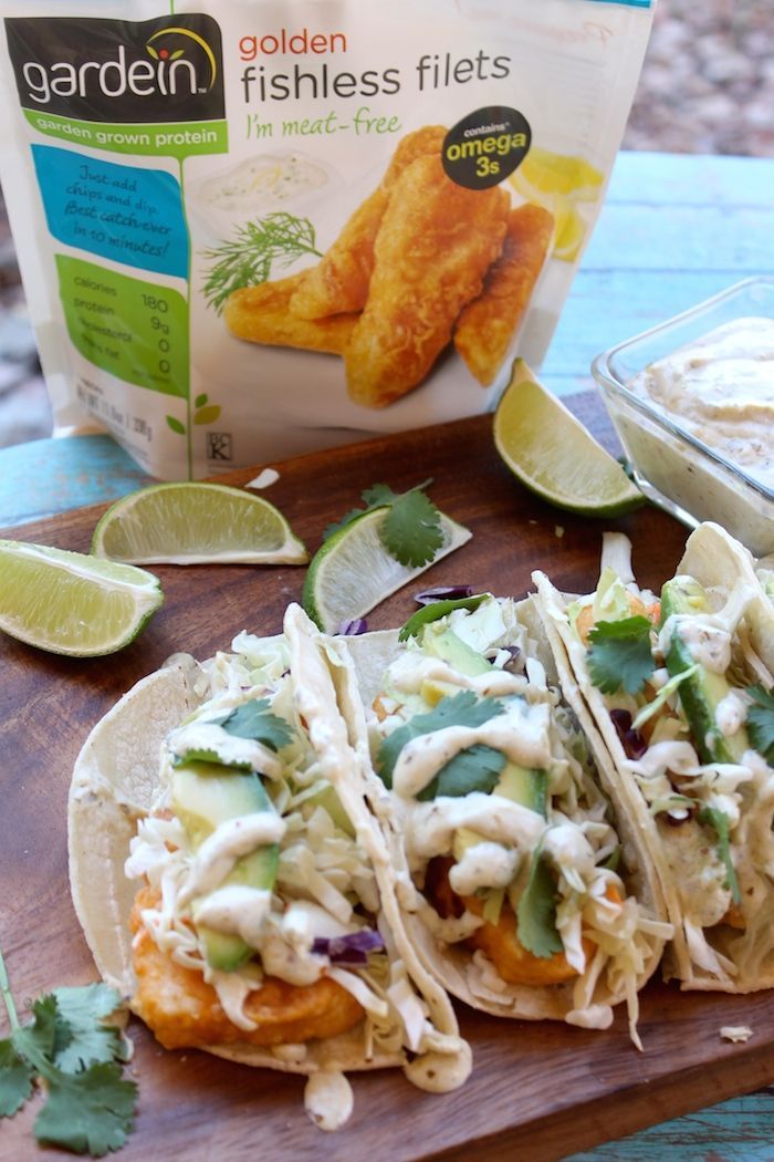 Need an easy idea for dinner tonight? Fish Tacos with Creamy Avocado Salsa Verde Sauce.