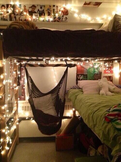 Sooo cute! This is definitely not a girly room but it is definitely I’d say a teens room | follow HaileyH9