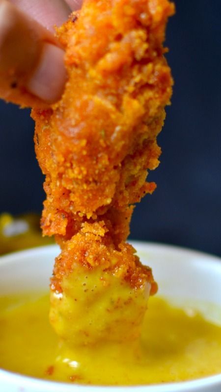 The Best Oven Fried Chicken Ever {with Creamy Honey Mustard} ~ Moist and delicious chicken with the perfec