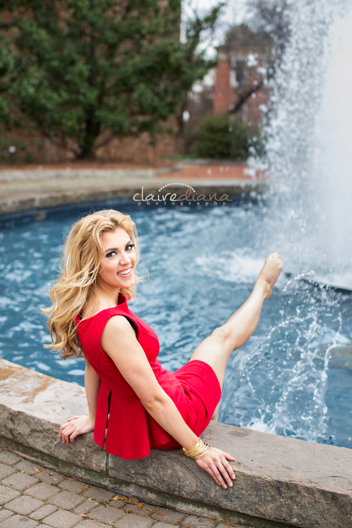 UGA Fountain | Graduation Photo | Senior Photos | Athens Georgia Senior & Portrait Photographer