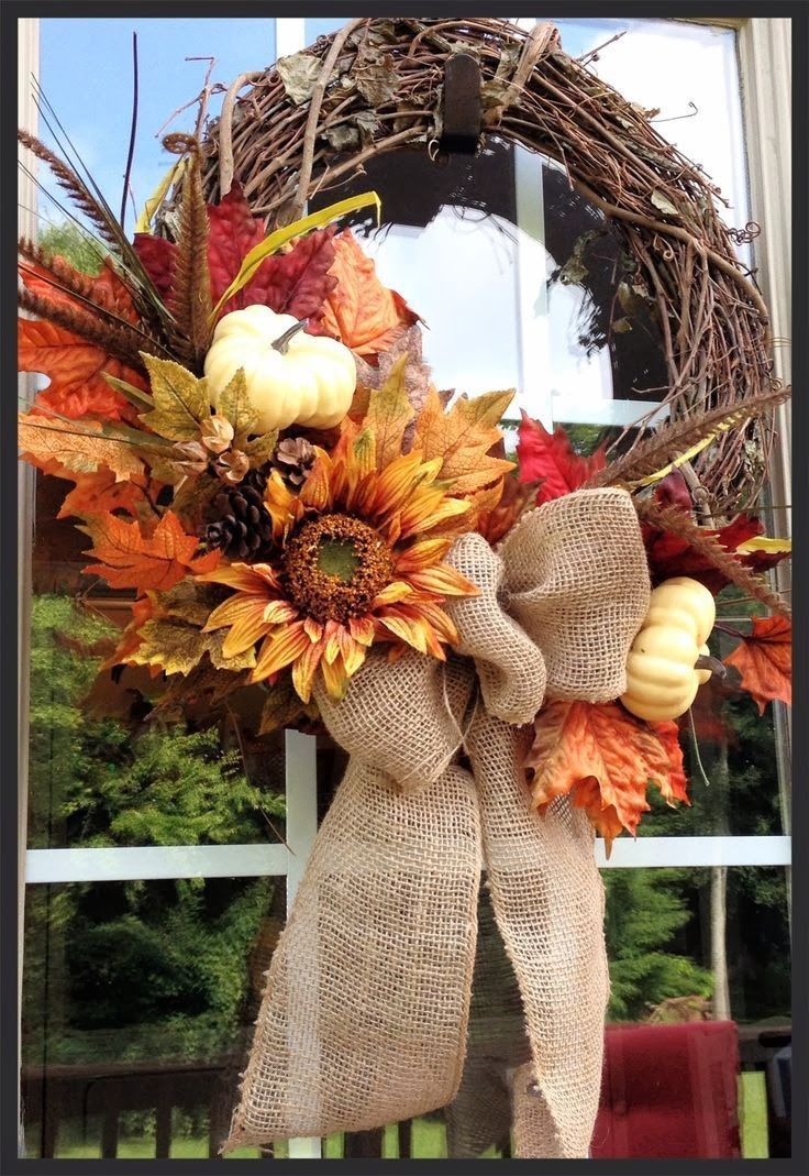 6 Amazing Fall Wreaths