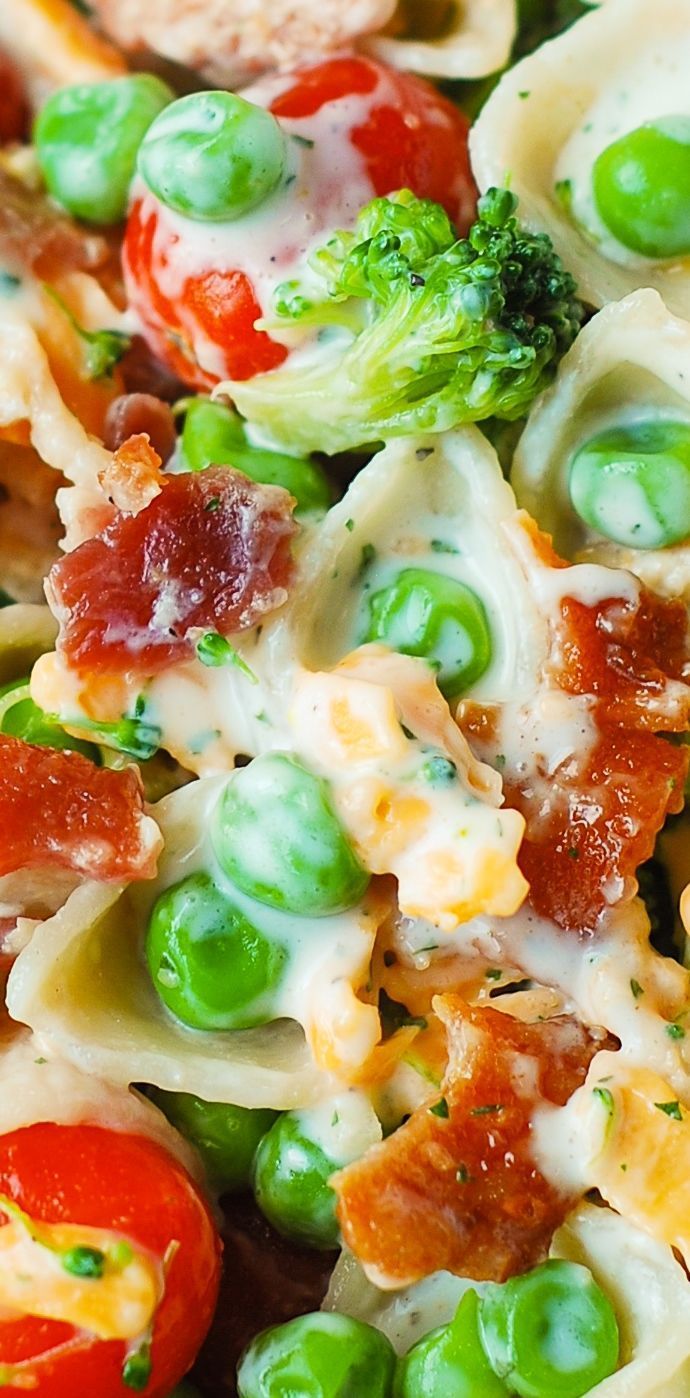 Bacon Ranch Pasta Salad – LOADED with veggies (broccoli, cherry tomatoes, sweet peas), sharp Cheddar c