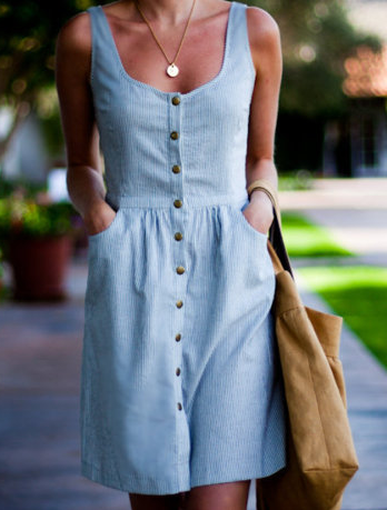 Chambray dress – simple and classic. Love it.