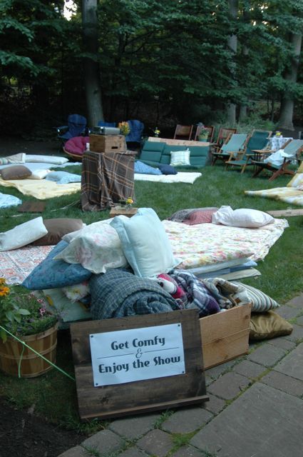 How to Host an Outdoor Movie Night in 5 Simple Steps – Babble