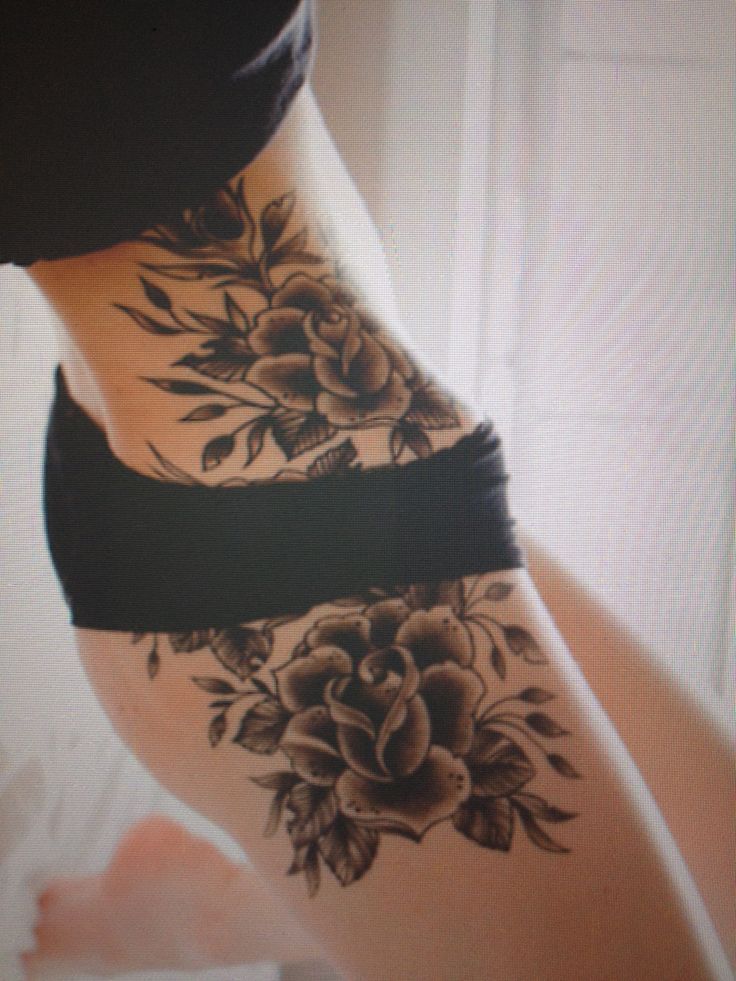 I love love these roses! Top 10 Hip Tattoo Designs