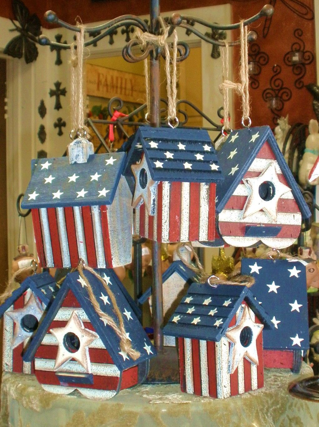 Patriotic Decorations | Decorating with a Patriotic Flair | Dragonfly Shops & Gardens