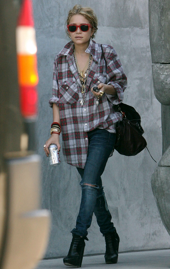 plaid oversized shirt | layered jewelry | chunky rings | ripped skinny denim | Balenciaga bag satchel | we