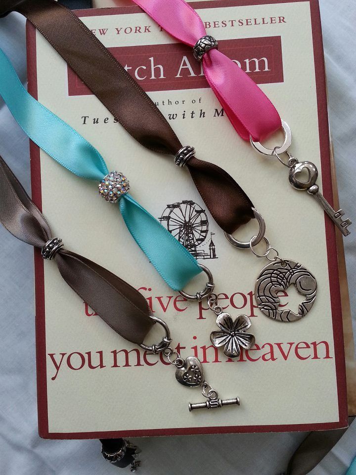 Project complete!  Charming Ribbon Bookmark – Pier 1 Knockoff