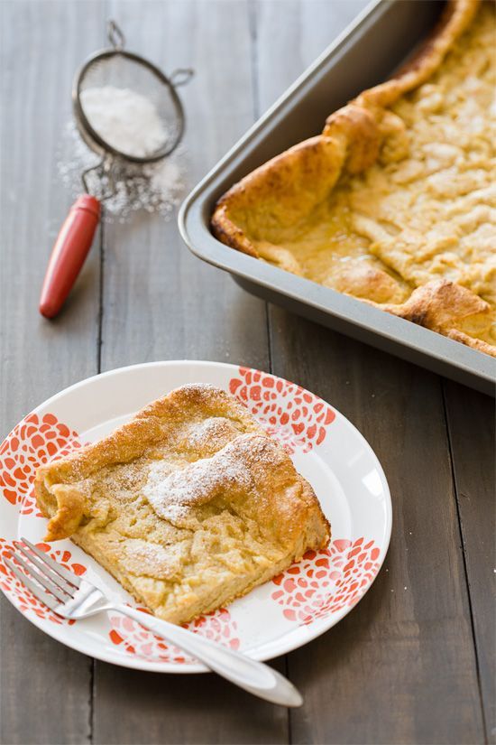 Pumpkin Spice German Pancake (also called Dutch Baby) – A perfect treat for #thanksgiving morning!