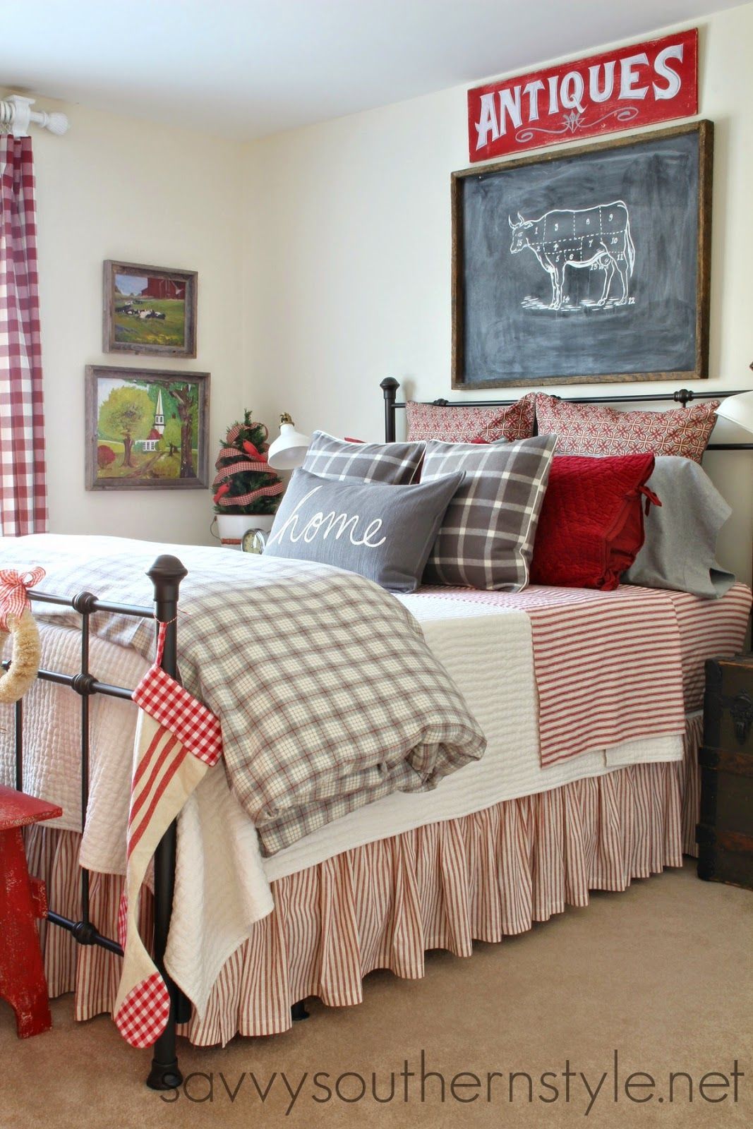 Savvy Southern Style: Farmhouse Guest Room Christmas