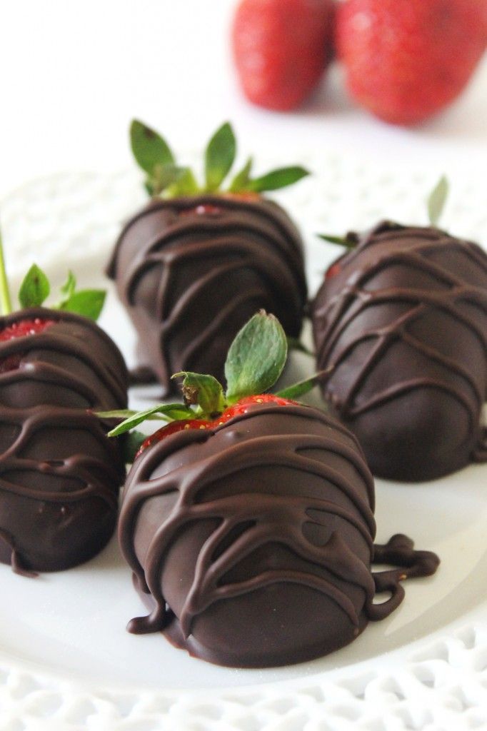 These easy chocolate covered strawberries take less than 20 minutes to make and taste absolutely heavenly.