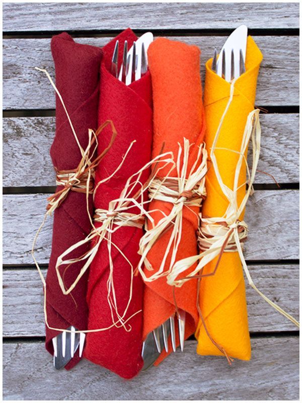 Dont skip out on colour for your Thanksgiving table! Use our Fall Acrylic Felt Value Pack and wra
