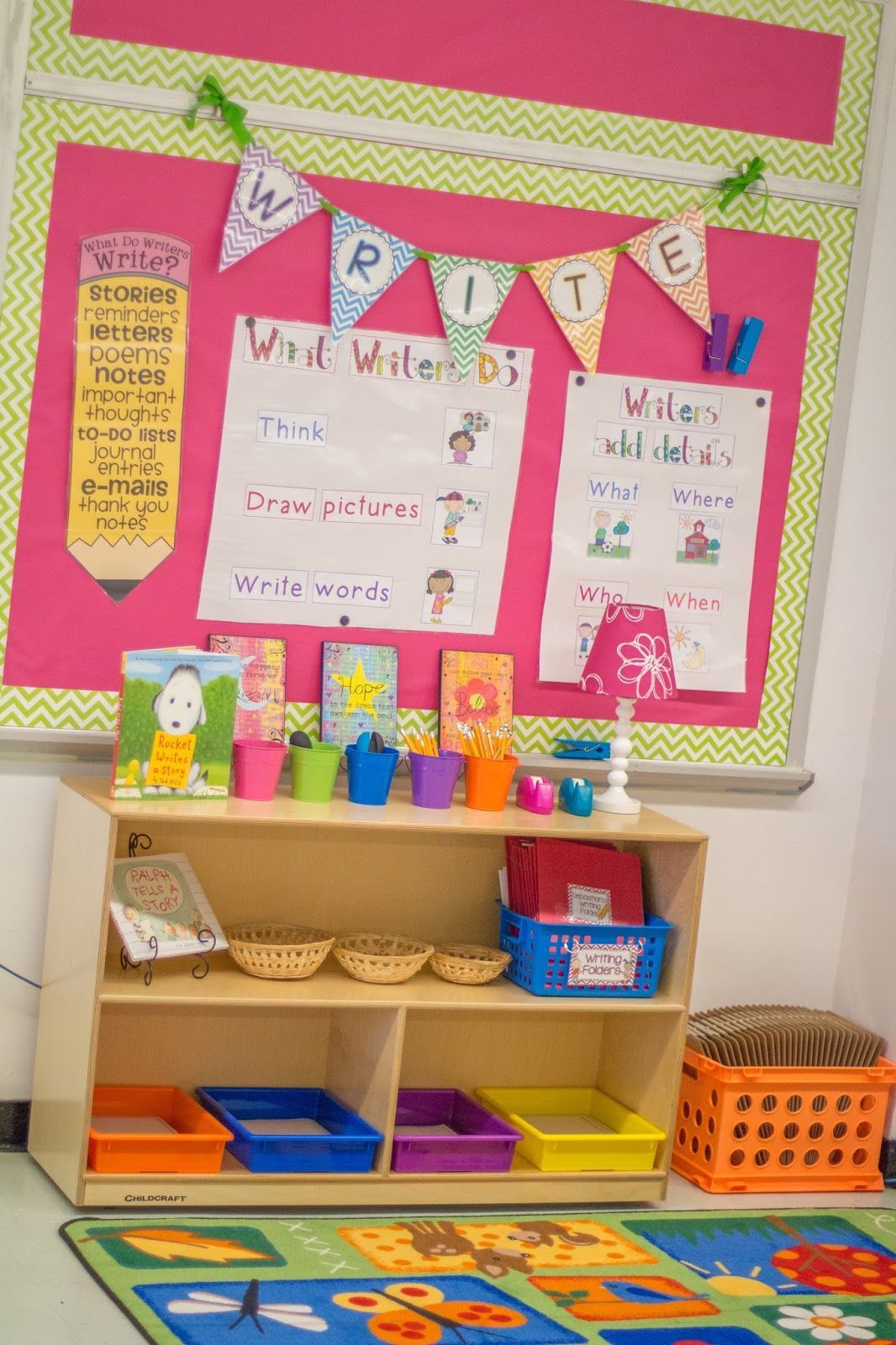 FREE Banner letters- Mrs. Riccas Kindergarten: Classroom Organization! {FREEBIES}