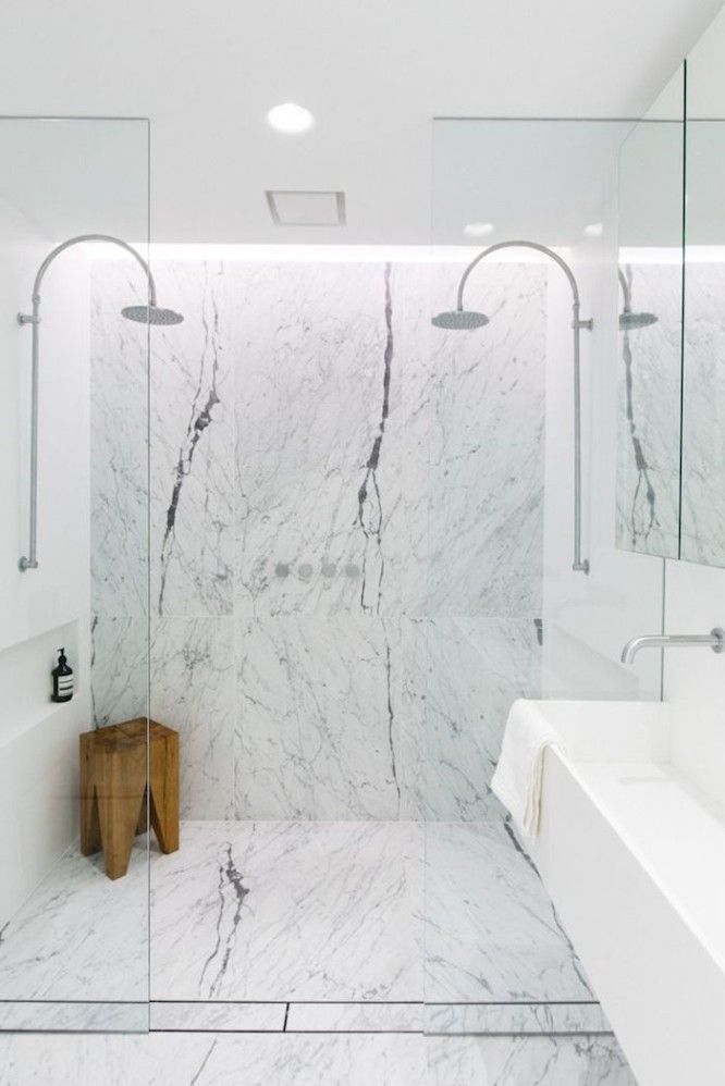 Marble shower with dual shower heads