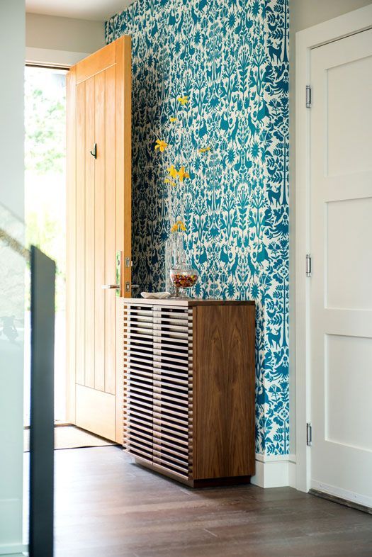 Otomi (Turquoise) entryway from desiretoinspire.net