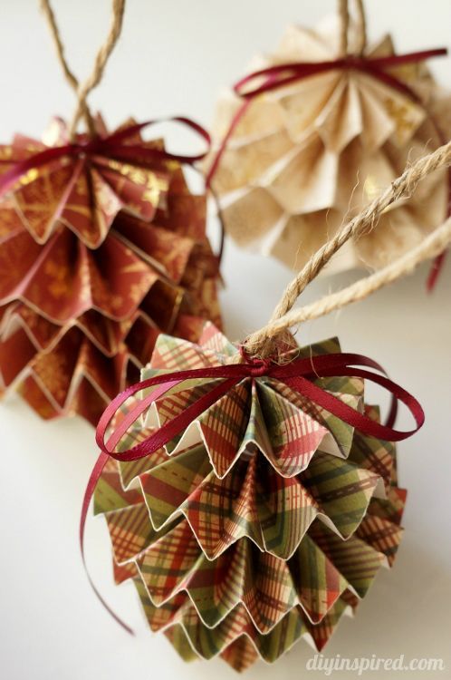 DIY Paper Christmas Ornaments with Step by Step Photo Tutorial and Instructions