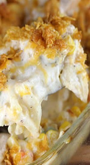 HASH BROWN CHICKEN CASSEROLE ~~~ This amazing casserole is loaded with shredded hash browns, chicken,
