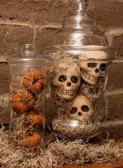 Spooky Spanish Moss Apothecary Jars are a fun and scary way to dress up your house for Halloween!| DIY