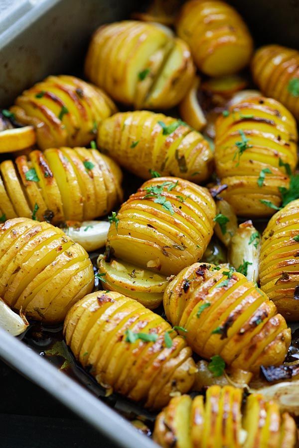 Lemon Herb Roasted Potatoes – BEST roasted potatoes you’ll ever make, loaded with