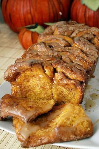 Pull-Apart Cinnamon Sugar Pumpkin Bread… these are the BEST Fall Dessert Recipes