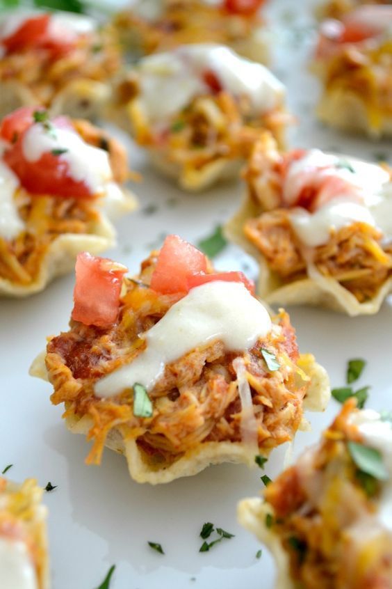 The perfect Game Day appetizer – Chicken Enchilada Bites with a Green Chile Enchil