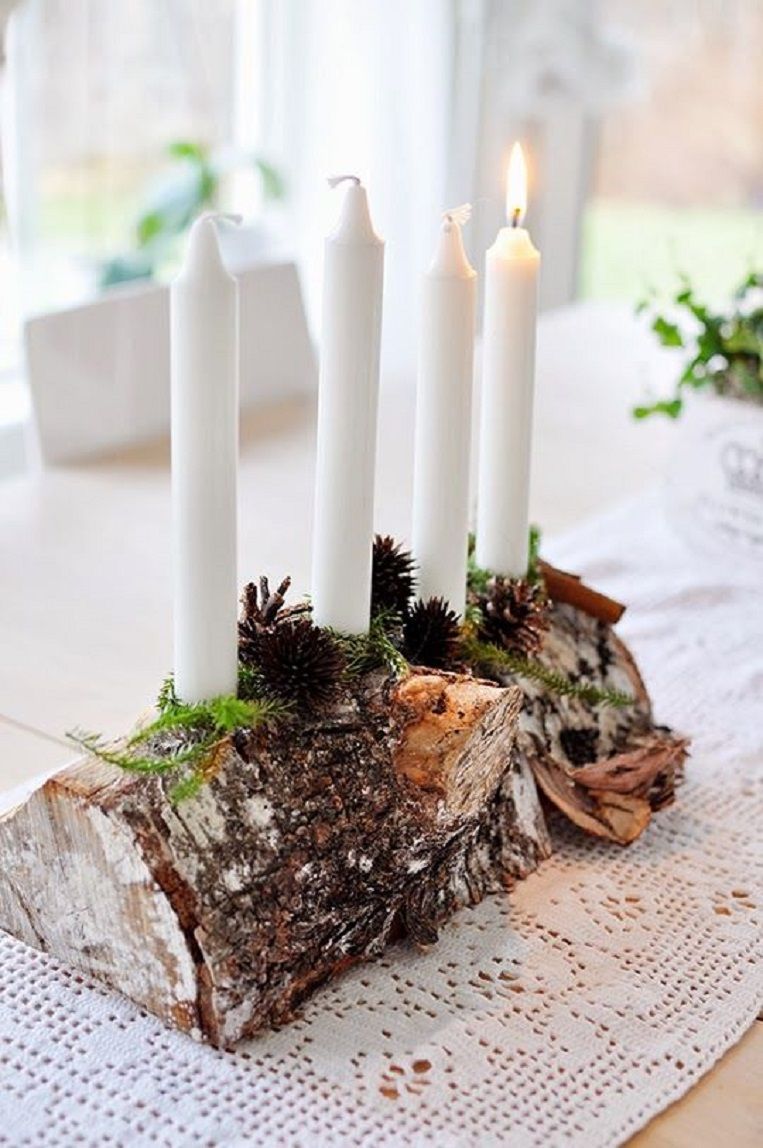 Winter Centerpiece with Wood and Candles – 15 DIY Winter Decoration Tutorials | Gl