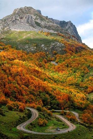 Asturias, Somiedo Natural Park in autumn, Spain