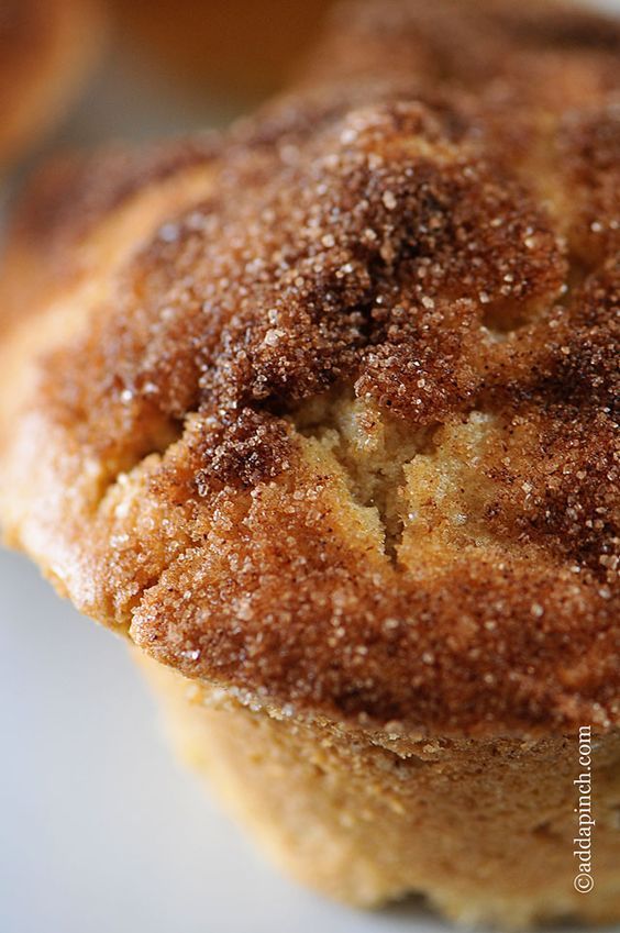 Cinnamon Apple Muffins Recipe – Such a family favorite muffin! The aroma of these