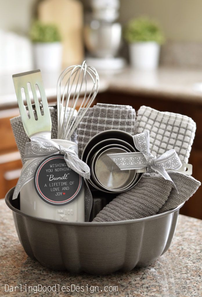 Do it Yourself Gift Basket Ideas for all Occassions – Use a Bundt Pan as the Gift