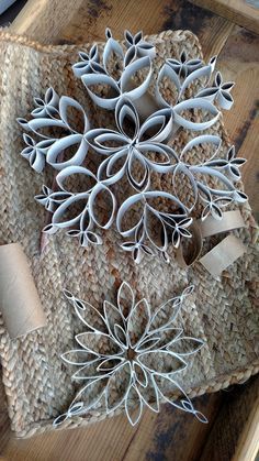 How to Make Cheap Snowflakes Out of Toilet Paper and Paper Towel Tubes – Cook