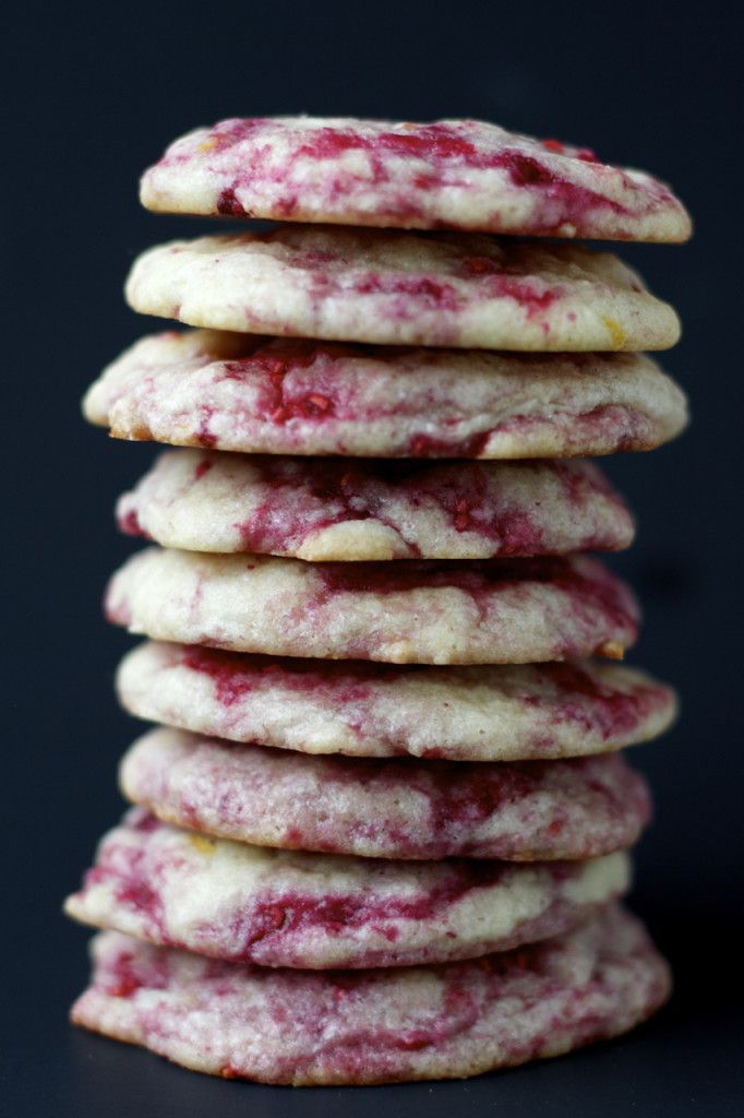Lemon Raspberry Cookies – Ultra soft and chewy raspberry lemon cookies – quick and