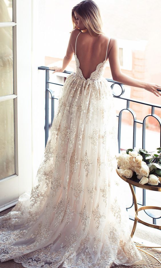 Lurelly vintage open back lace wedding dress / www.himisspuff.co…