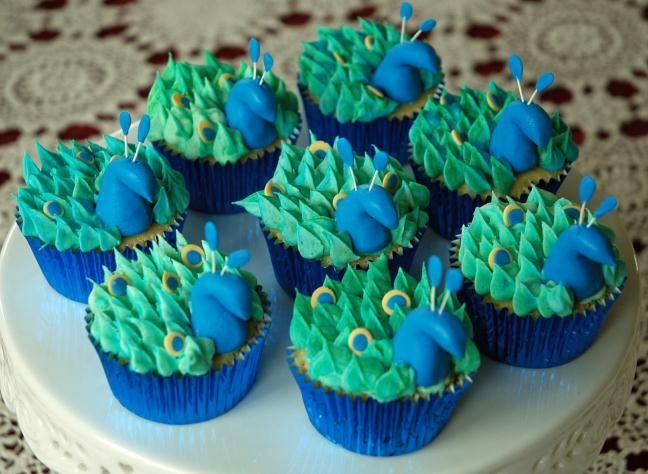 Peacock color cupcakes Ideas