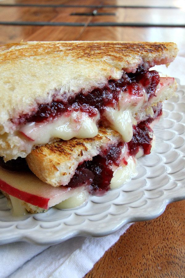 This Brie Apple and Cranberry Grilled Cheese Recipe has a secret ingredient that m