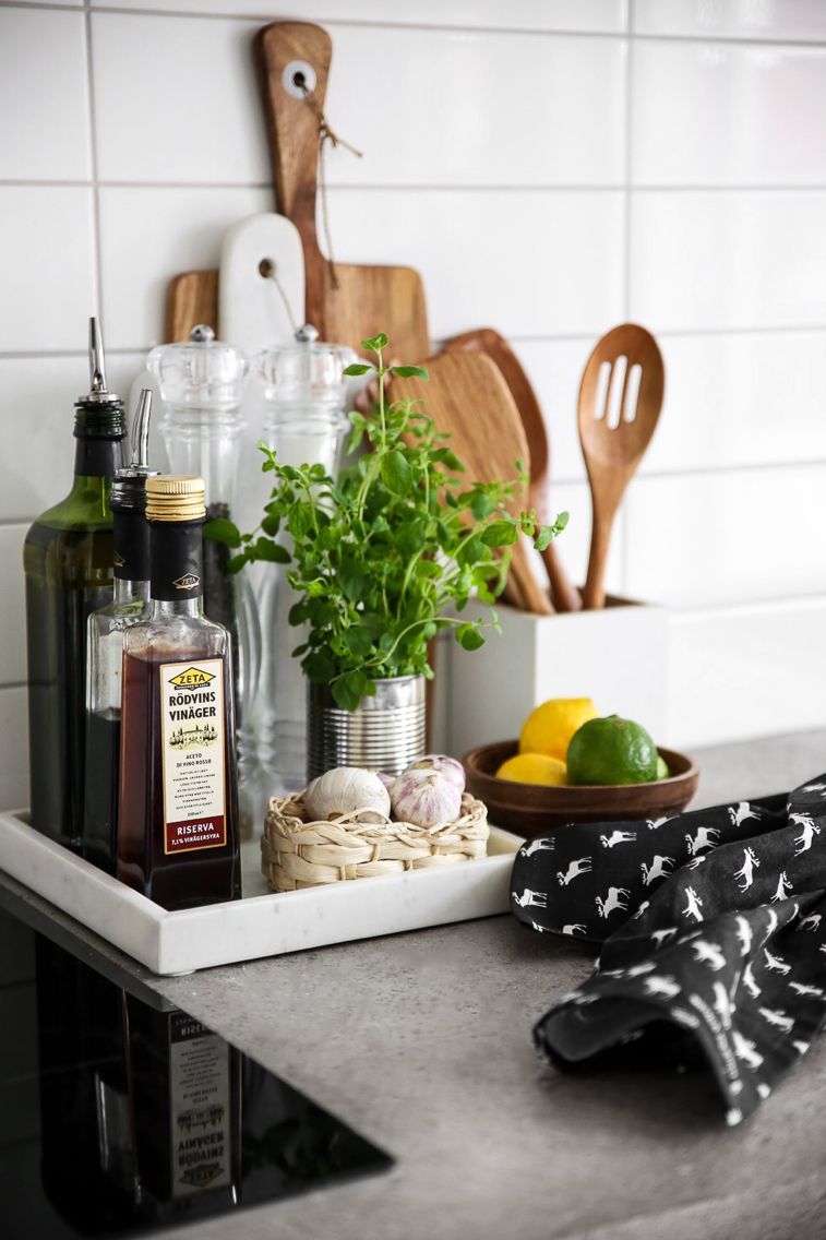 Trays are a great way to contain clutter on counters, and keep everyday cooking es