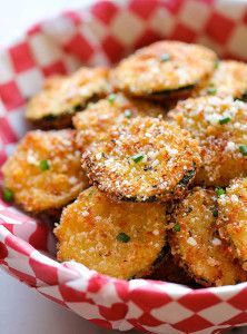 Zucchini Parmesan Crisps – Woah! One of the best healthy snack recipes Ive tr